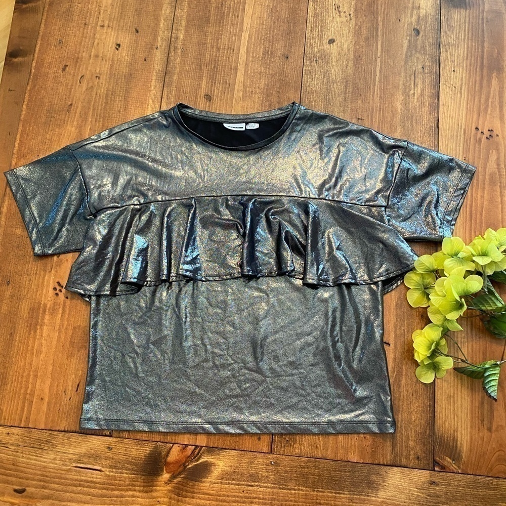Gunmetal Shiny Top by Noisy May - Picture 7 of 8
